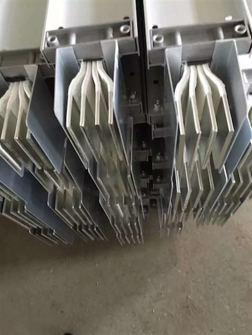 封闭型草莓视频深夜福利提高载流量减轻电动力